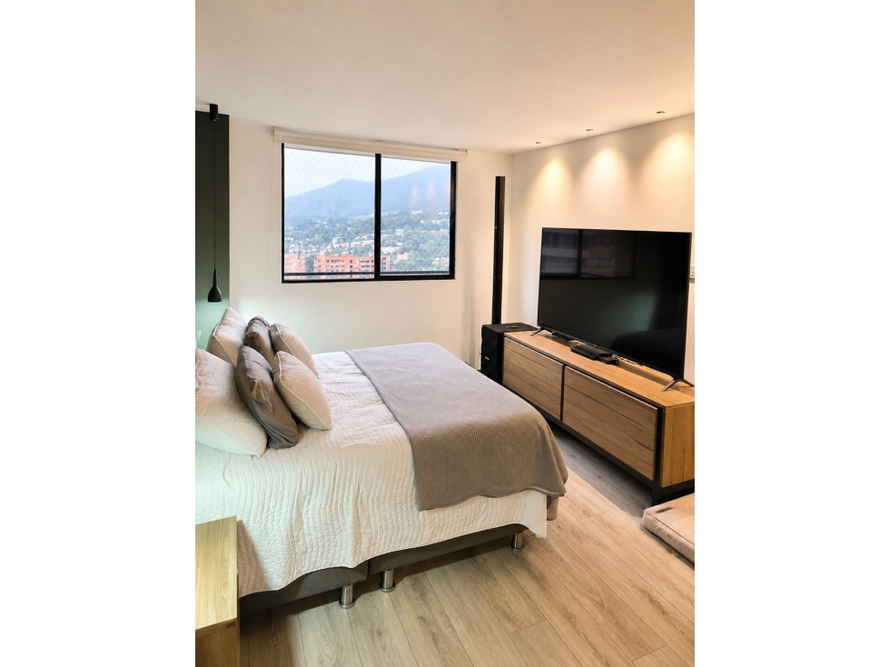 Venta apartamento, loma del escobero, piso 15 — foto 5