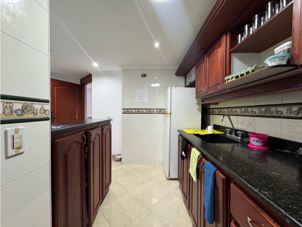 Venta apartamento loma del indio — foto 3
