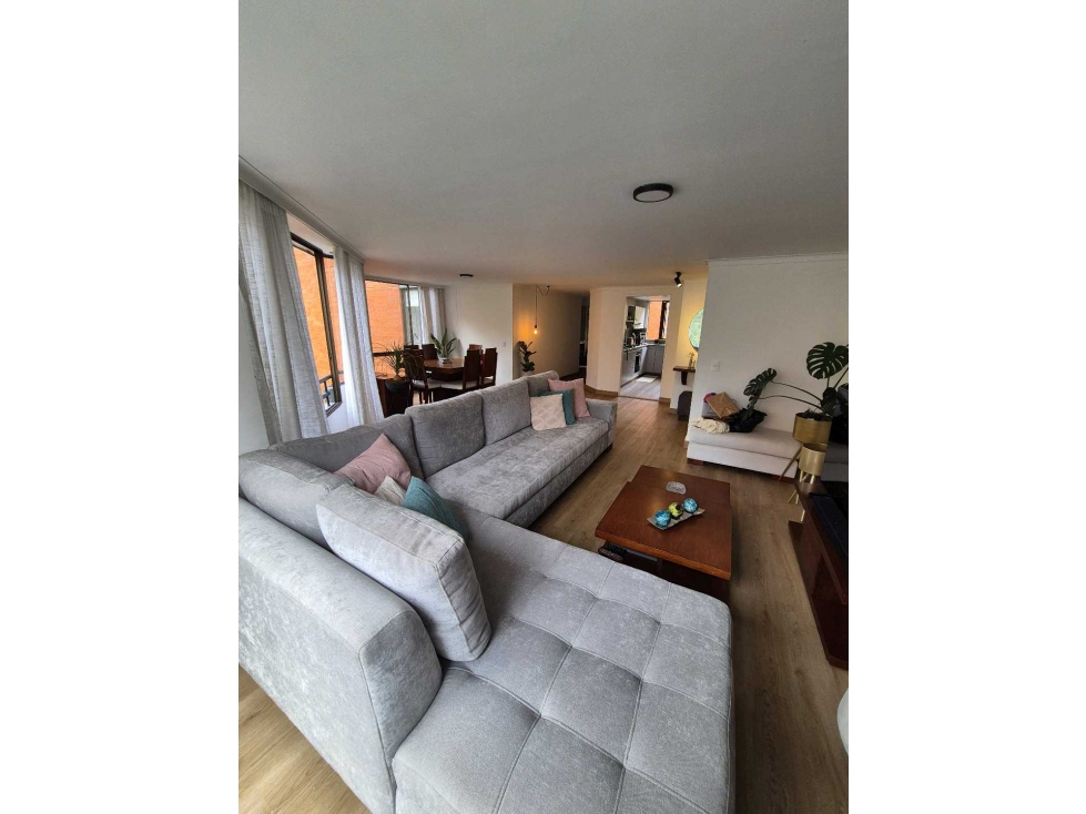 Venta Apartamento Loma Del Tesoro El Poblado Medellín