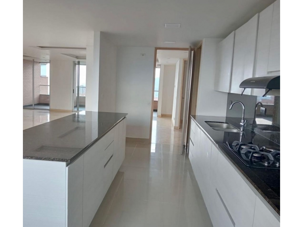 VENTA APARTAMENTO LOMA DEL TESORO PARTE ALTA — foto 2