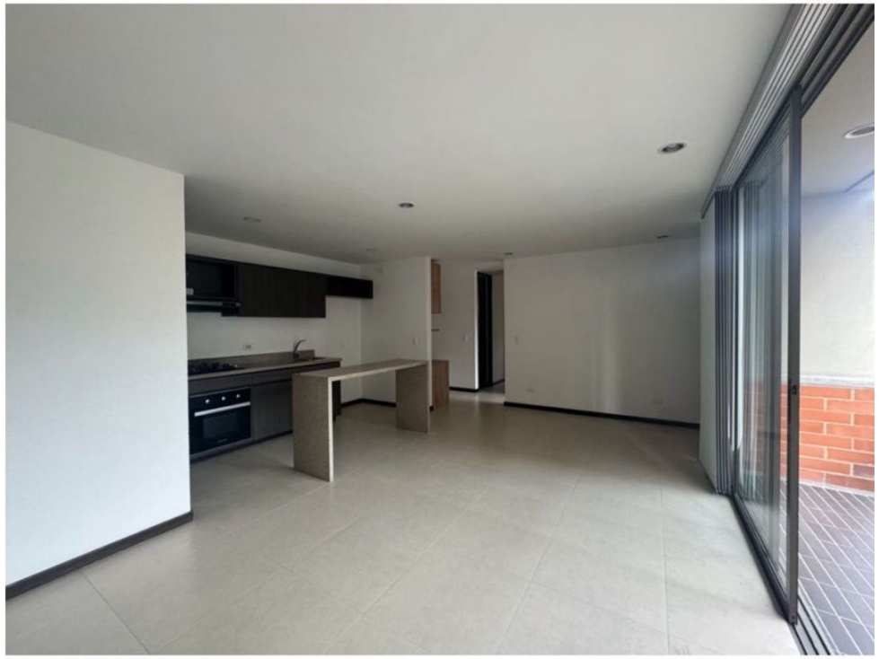 Venta apartamento loma Maríanito Medellin