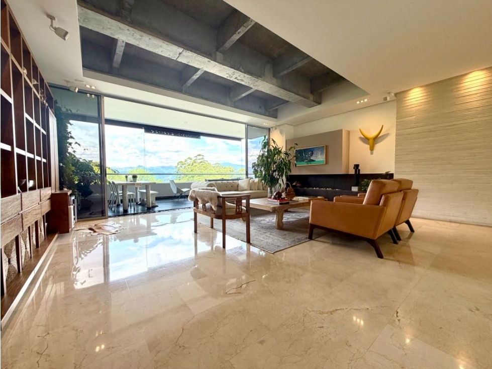 VENTA APARTAMENTO LOS BALSOS CON LA SUPERIOR ARRIBA DE ISA