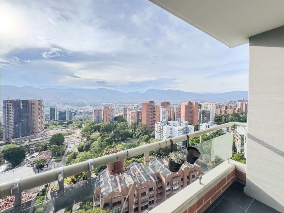 VENTA APARTAMENTO LOS BALSOS. El POBLADO MEDELLIN — foto 3