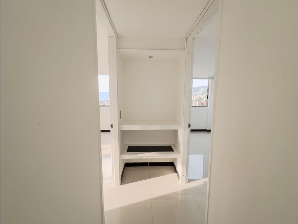 VENTA APARTAMENTO LOS BALSOS. El POBLADO MEDELLIN — foto 6