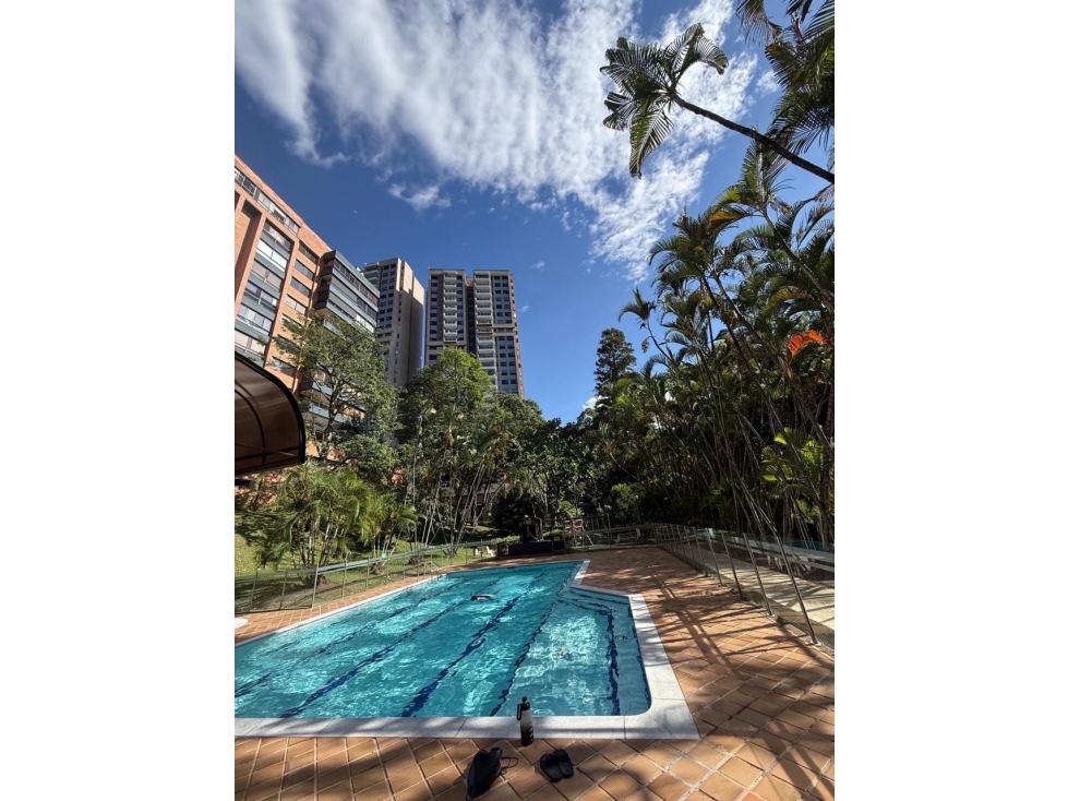 Venta Apartamento Los Balsos 271 Mts2 ASCENSOR PRIVADO — foto 3