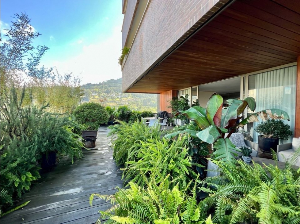 Venta apartamento luxury con vista Poblado parte alta Medellín — foto 2