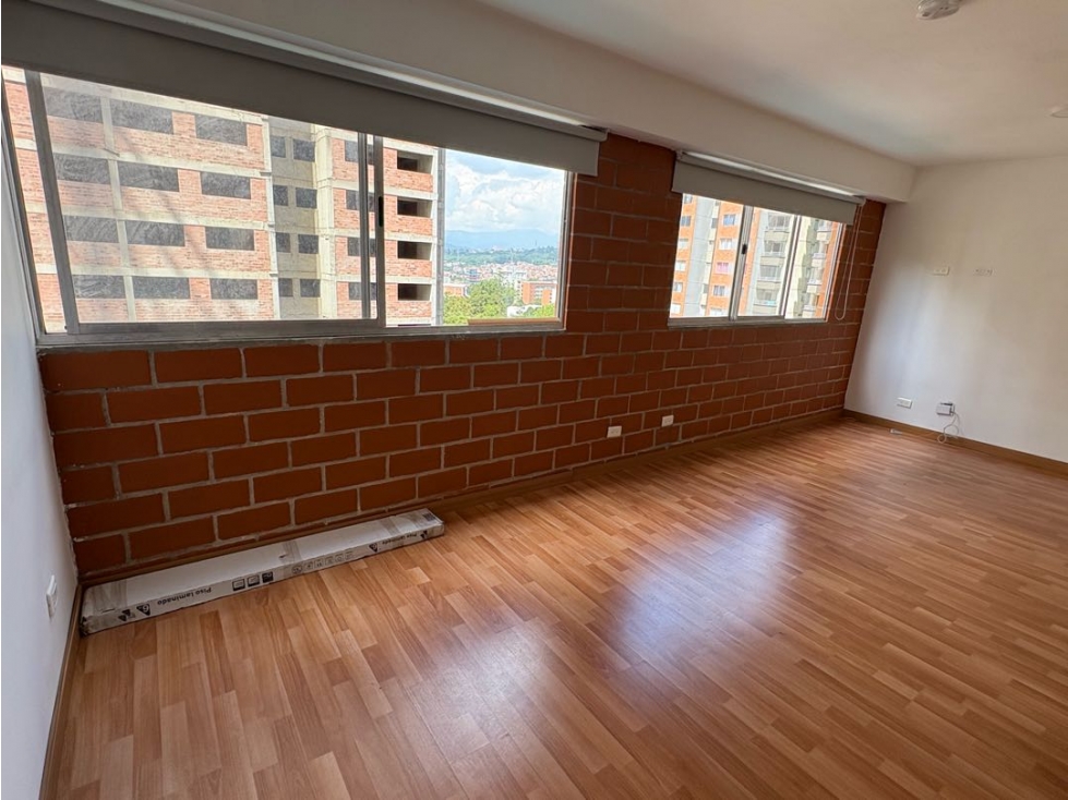 Venta apartaestudio madera nativa + parqueadero de moto — foto 5