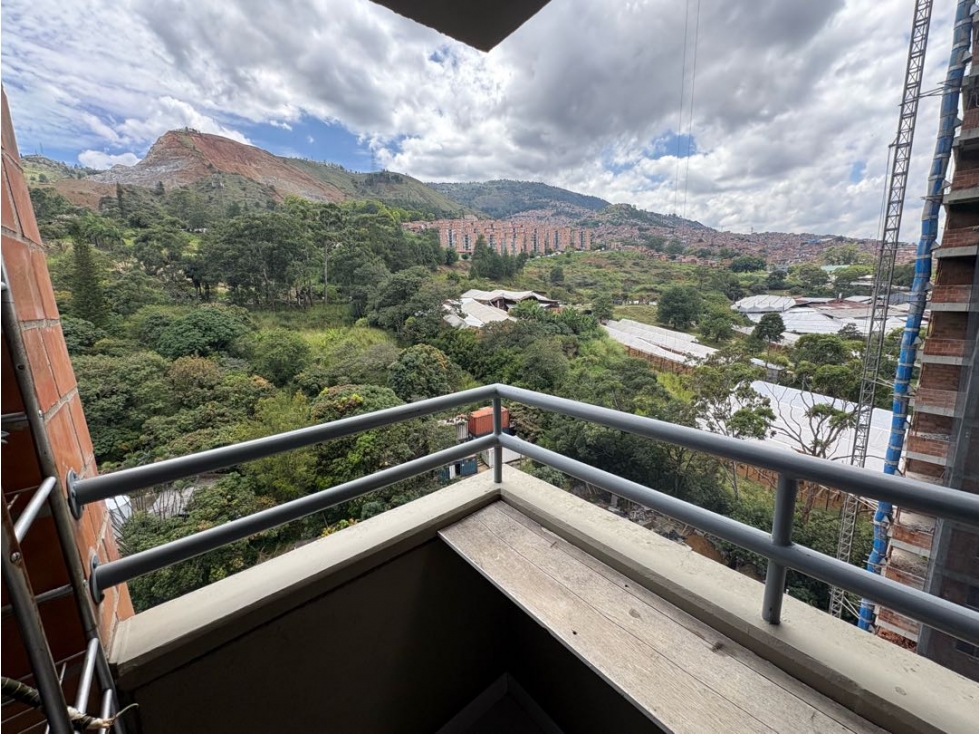 Venta apartamento madera nativa