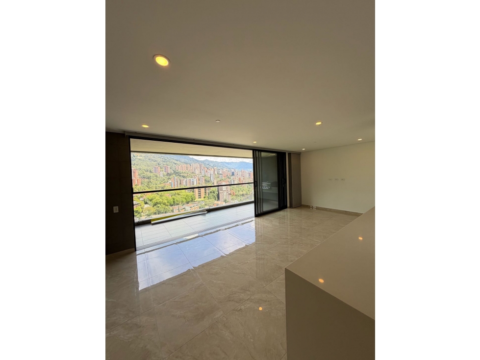 Venta apartamento marianito poblado — foto 2