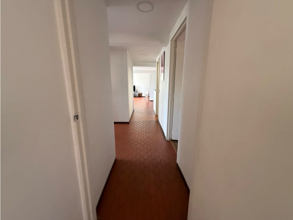 Venta Apartamento Medianamente Reformado Pontevedra Envigado 123 m2 — foto 4