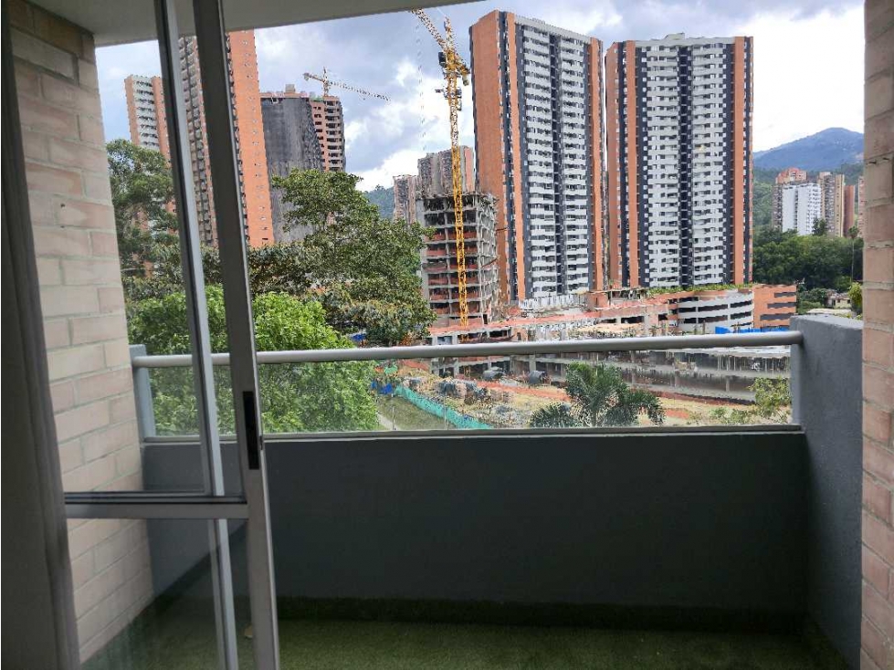 VENTA APARTAMENTO MESSANTIA SABANETA