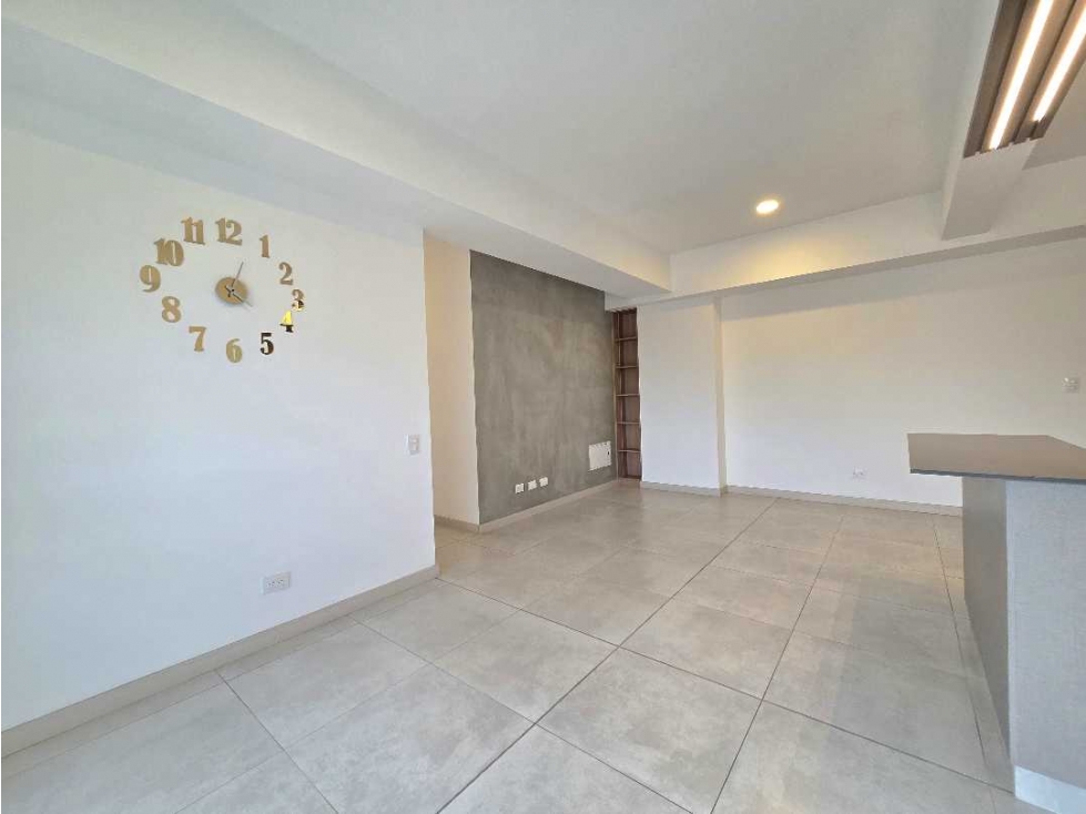 Venta Apartamento MODERNO. Envigado Avenida Las Vegas 80m2 — foto 4
