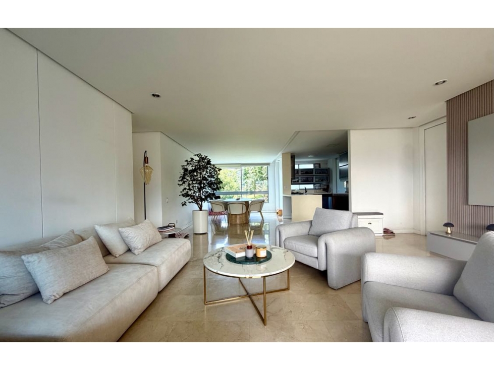 Venta Apartamento moderno excelente edf los balsos El Poblado Medellin