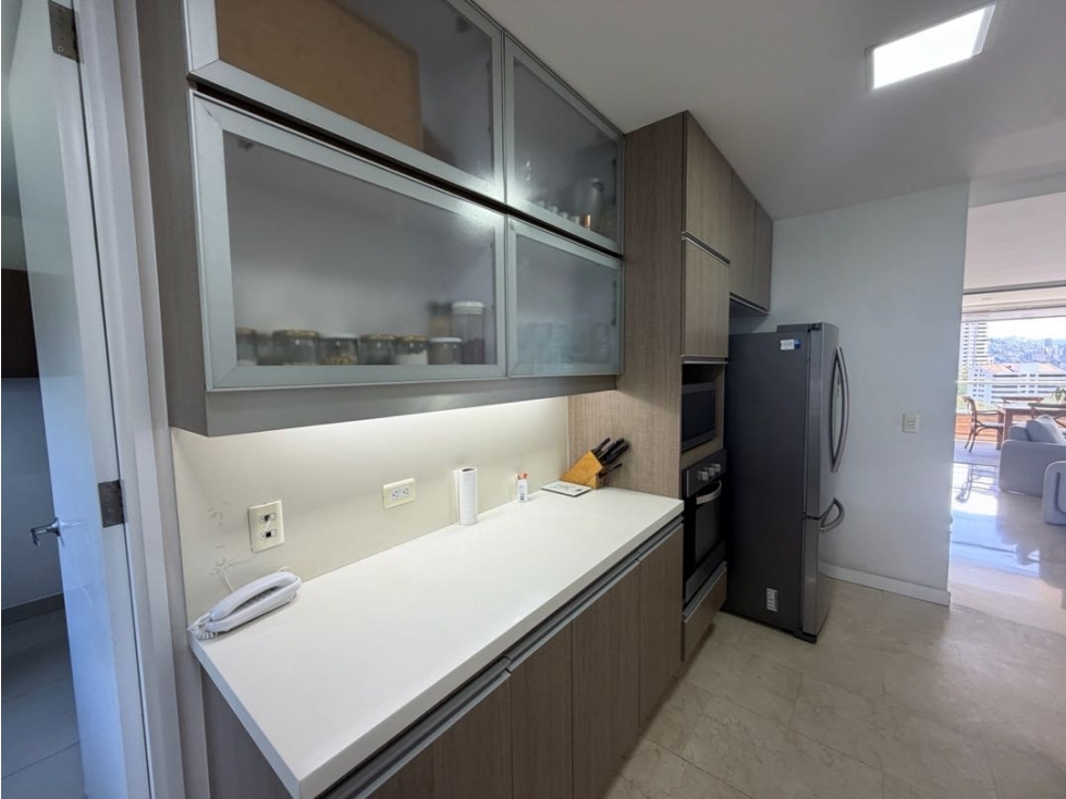 Venta Apartamento moderno excelente edf los balsos El Poblado Medellin — foto 6