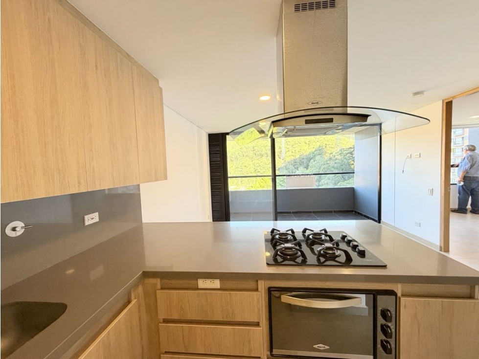 Venta apartamento MODERNO Las Palmas admon $270.000 — foto 2