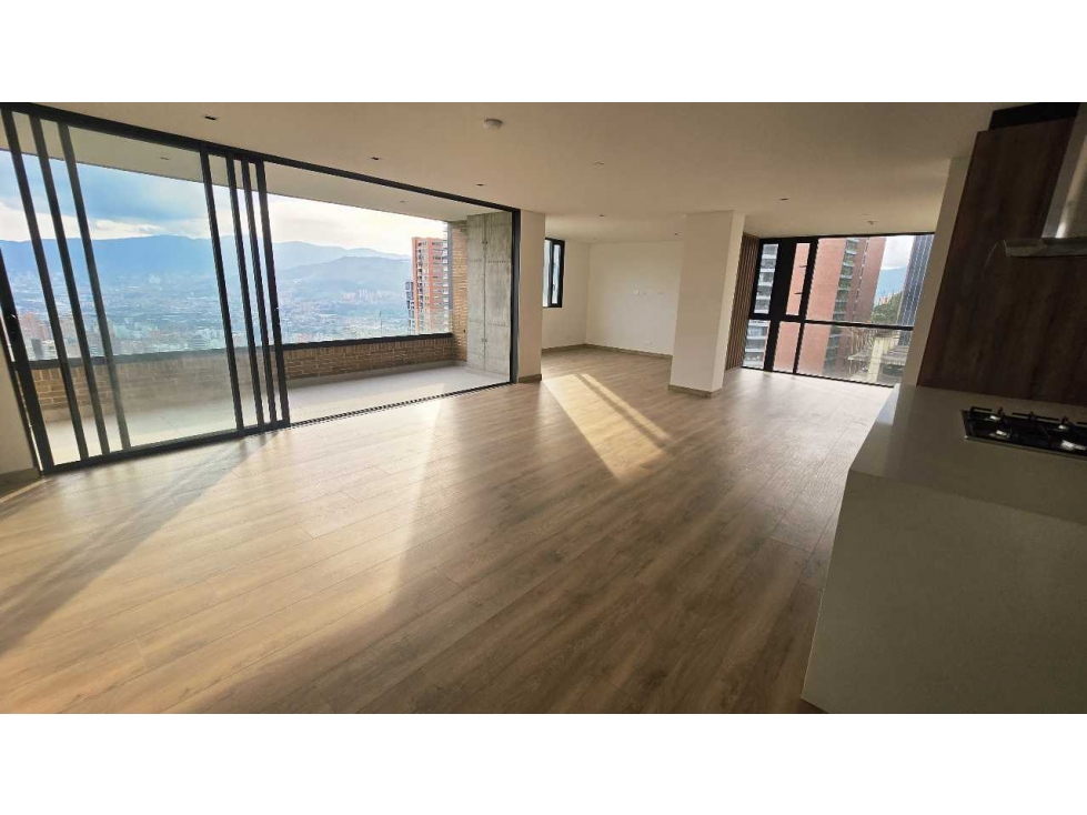 VENTA APARTAMENTO MODERNO LAS PALMAS 143 m2 TÚNEL DE ORIENTE