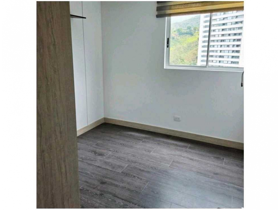 Venta apartamento moderno Sabaneta Aves Maria parte alta — foto 4