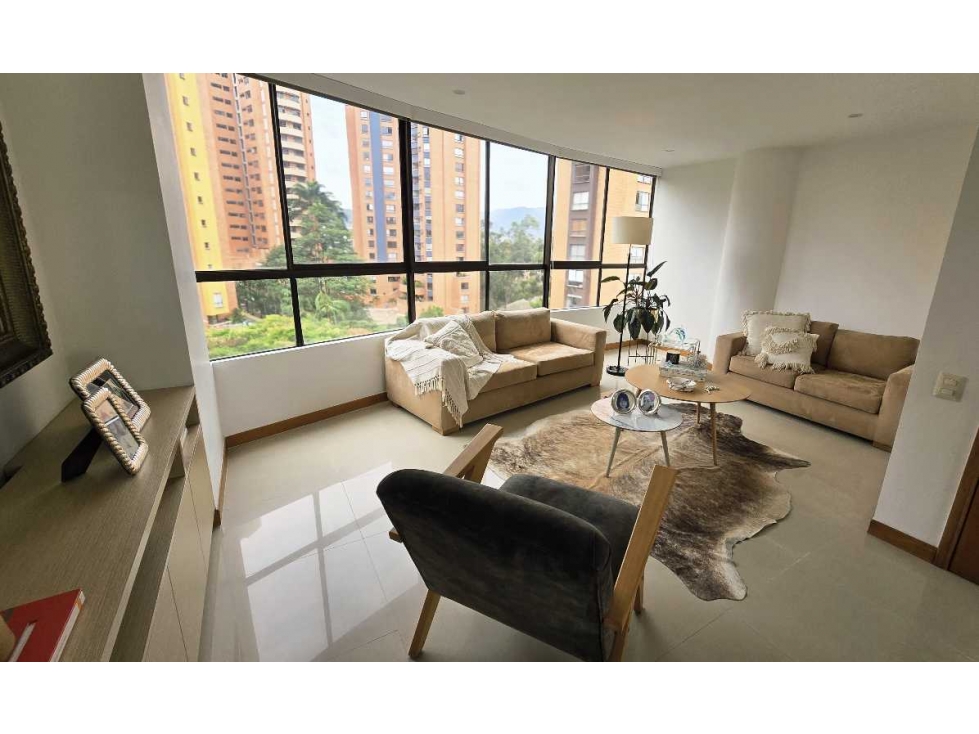 VENTA APARTAMENTO MUY LINDO SECTOR PARQUE LINEAL LA FRONTERA POBLADO — foto 3