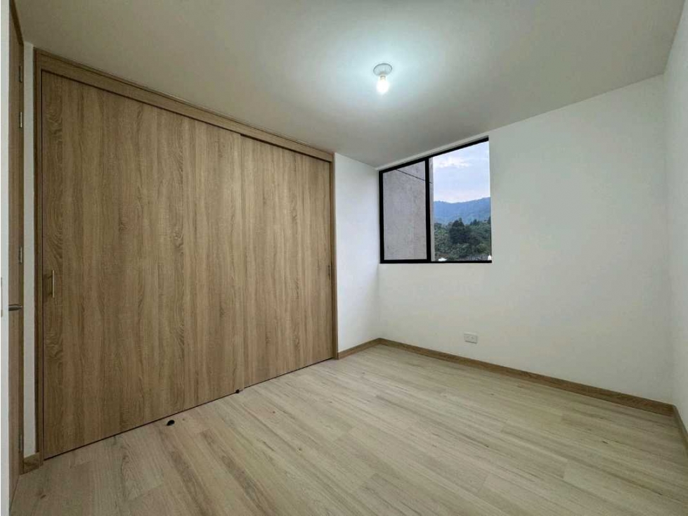 Venta apartamento nuevo en envigado sector camino verde — foto 5