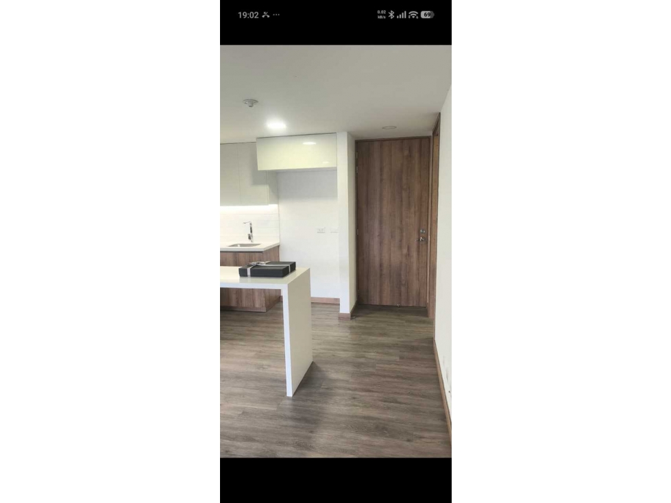 VENTA APARTAMENTO NUEVO EN ENVIGADO AV. LAS VEGAS CERCA DE MAYORCA. — foto 4