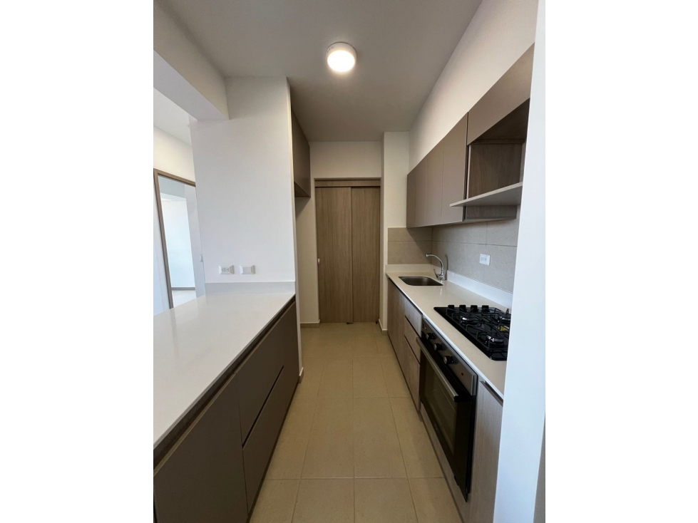 Venta apartamento NUEVO en RIONEGRO- Frente al CC. San Nicolás — foto 5