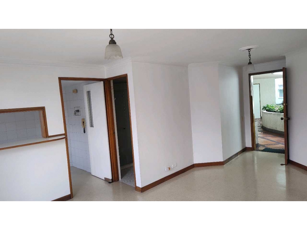 VENTA APARTAMENTO (P3) (BELÉN) LAURELES BULERIAS.(BJ). MEDELLÍN — foto 2