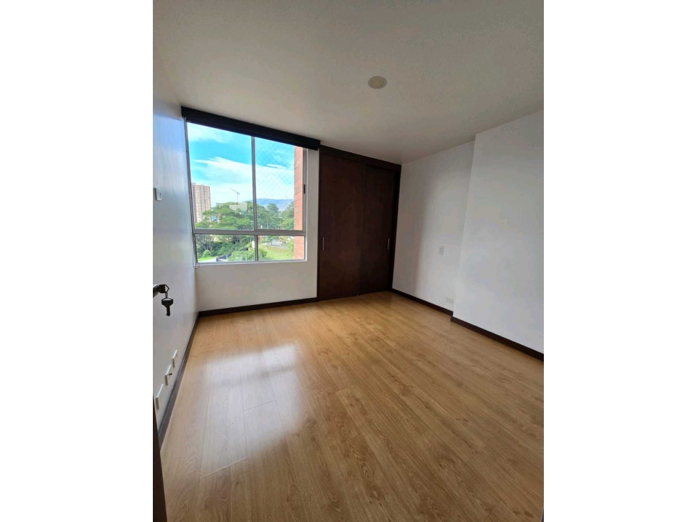 Venta Apartamento Palmas Medellìn — foto 4