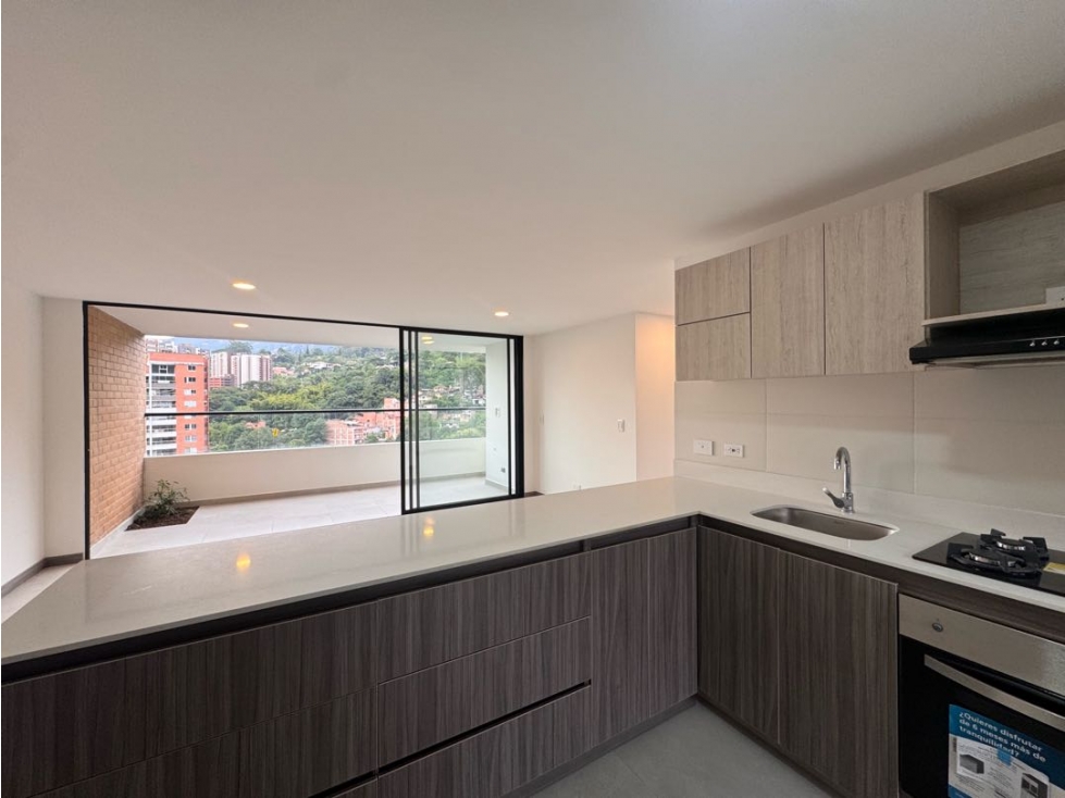 VENTA APARTAMENTO PARA ESTRENAR, CAMINO VERDE, ENVIGADO — foto 2