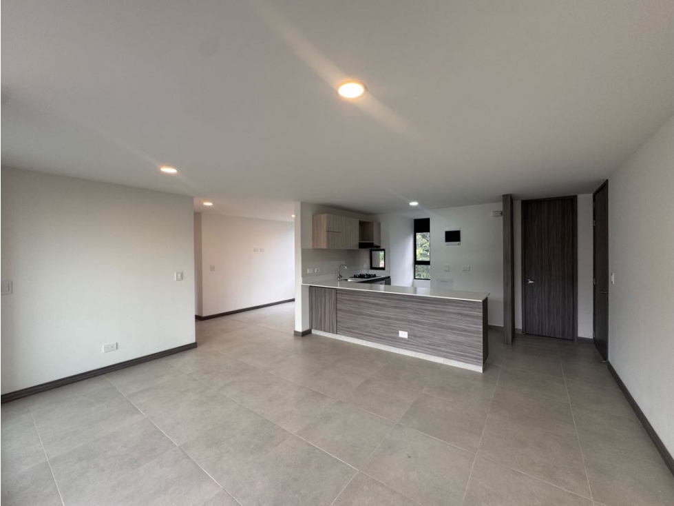 VENTA APARTAMENTO PARA ESTRENAR, CAMINO VERDE, ENVIGADO — foto 6