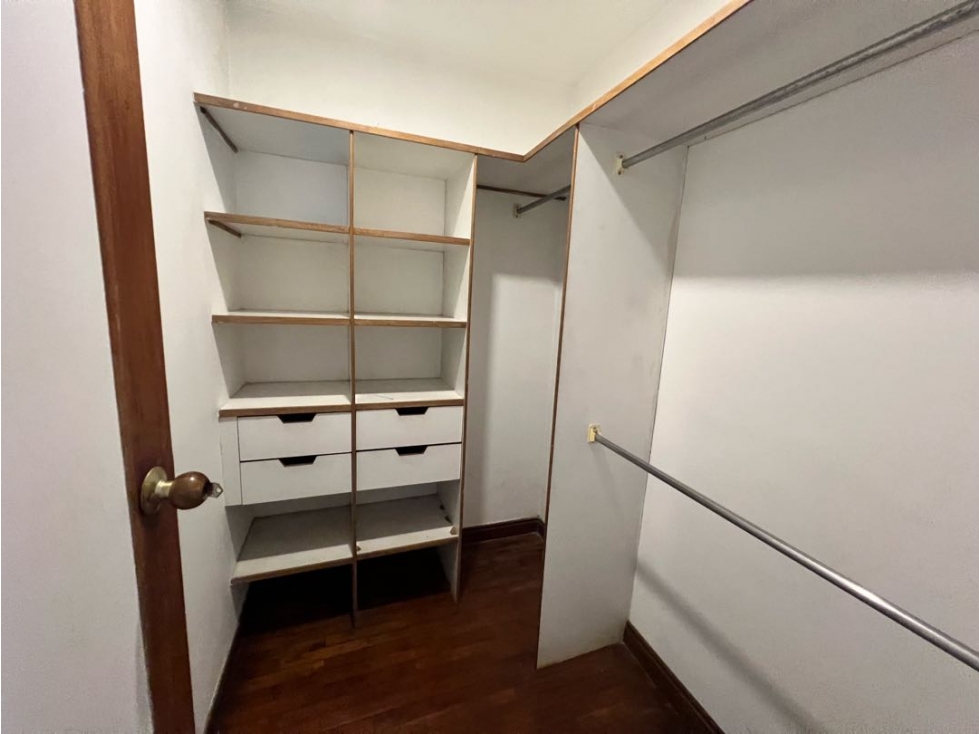 Venta apartamento para Remodelar Santa María de los Angeles Poblado — foto 5