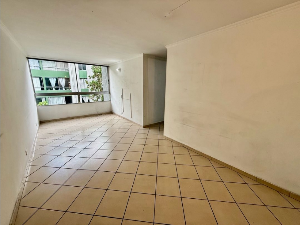 Venta Apartamento para remodelar El Poblado Manila