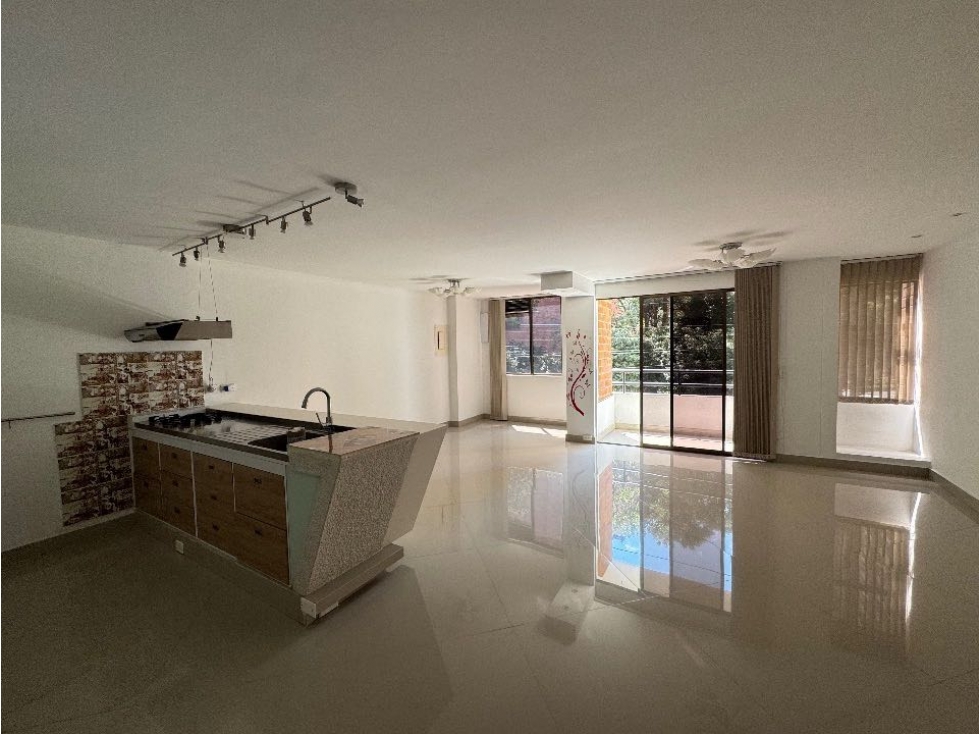 Venta apartamento PATIO BONITO- Eafit con 2 PARQUEADEROS
