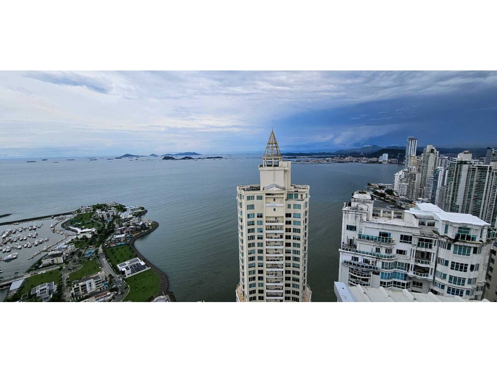 VENTA APARTAMENTO PENTHOUSE AMOBLADO PUNTA PACÍFICA PISO ALTO GANGA