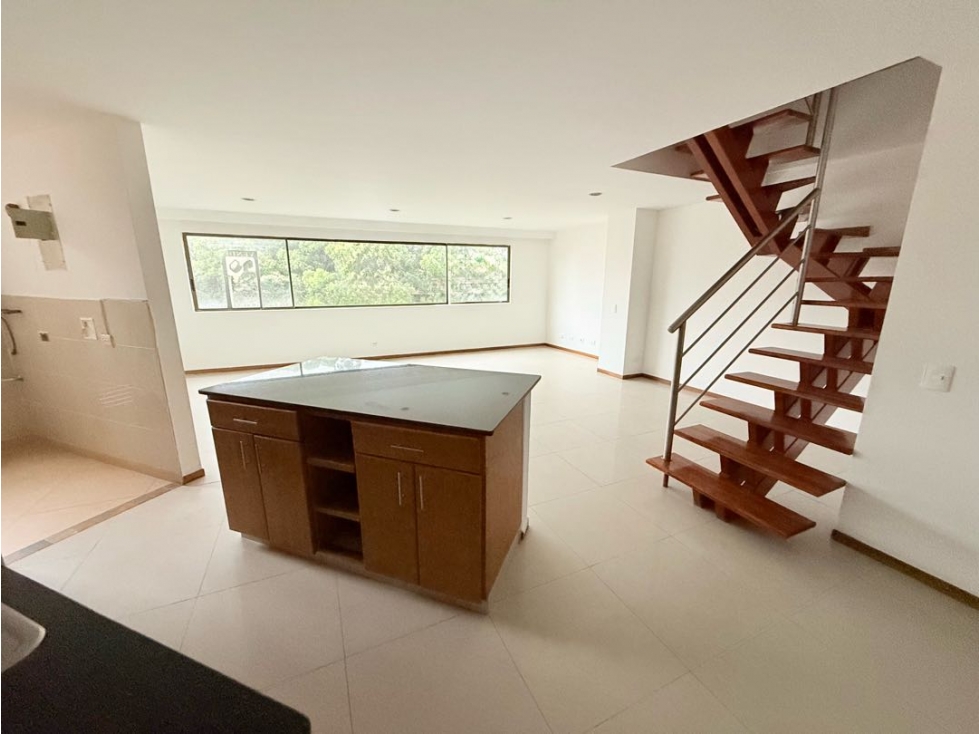 Venta Apartamento Pent-house Dúplex Aves María Sabaneta 114 Mts2