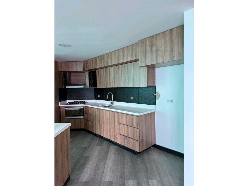 Venta Exclusivo Penthouse Sabaneta Aves María Desocupado — foto 5