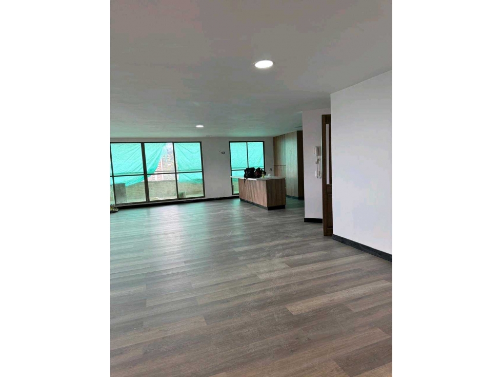 Venta Exclusivo Penthouse Sabaneta Aves María Desocupado — foto 6