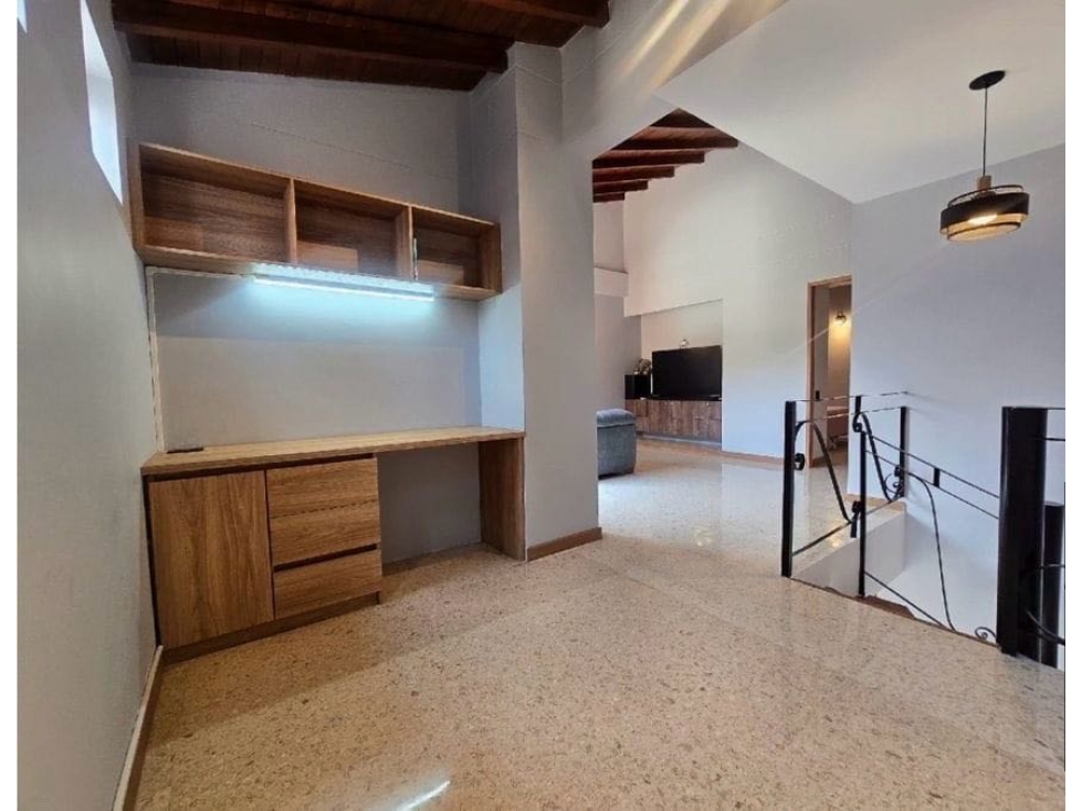 Apartamento dúplex en venta en Conquistadores, Laureles | 160 m² — foto 5