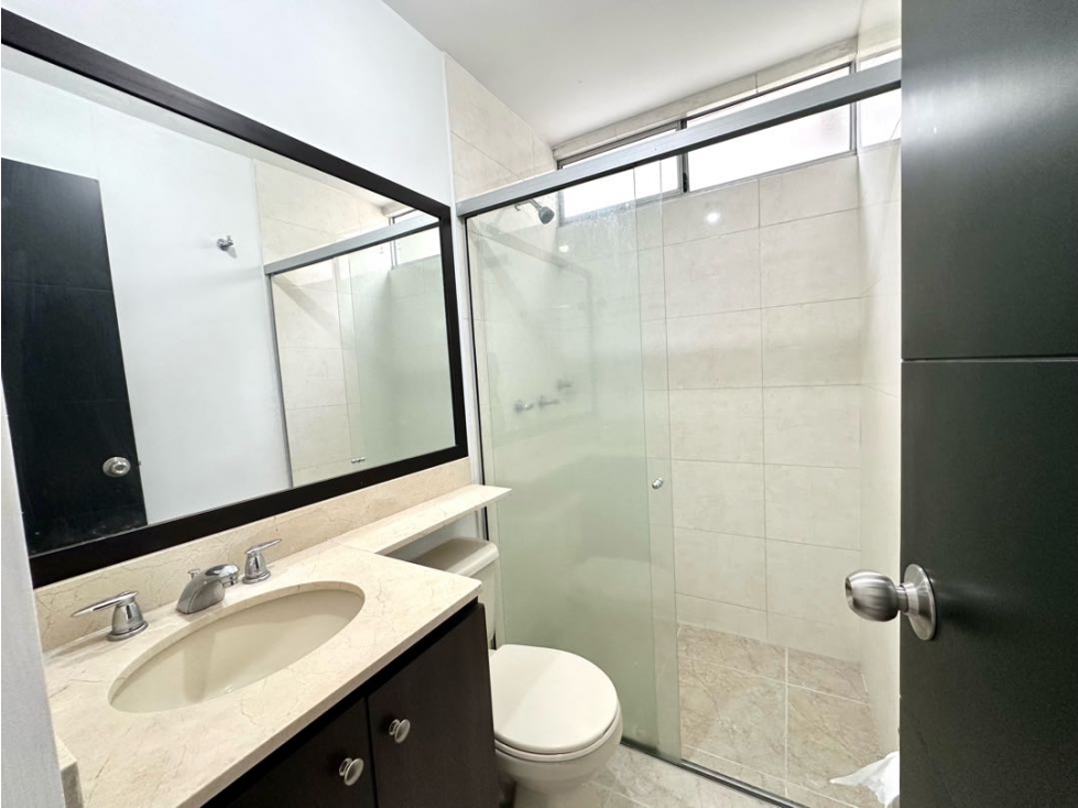 VENTA APARTAMENTO PENTHOUSE LOMA LOS BERNAL — foto 5