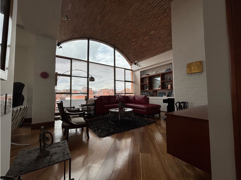 VENTA APARTAMENTO PH 307m2 + TERRAZA REMODELADO CHICO NAVARRA