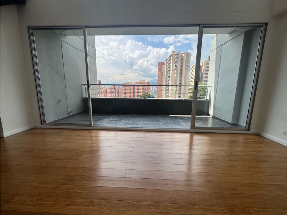 Venta o arriendo Apartamento Ph poblado sector Balsos via linares — foto 3