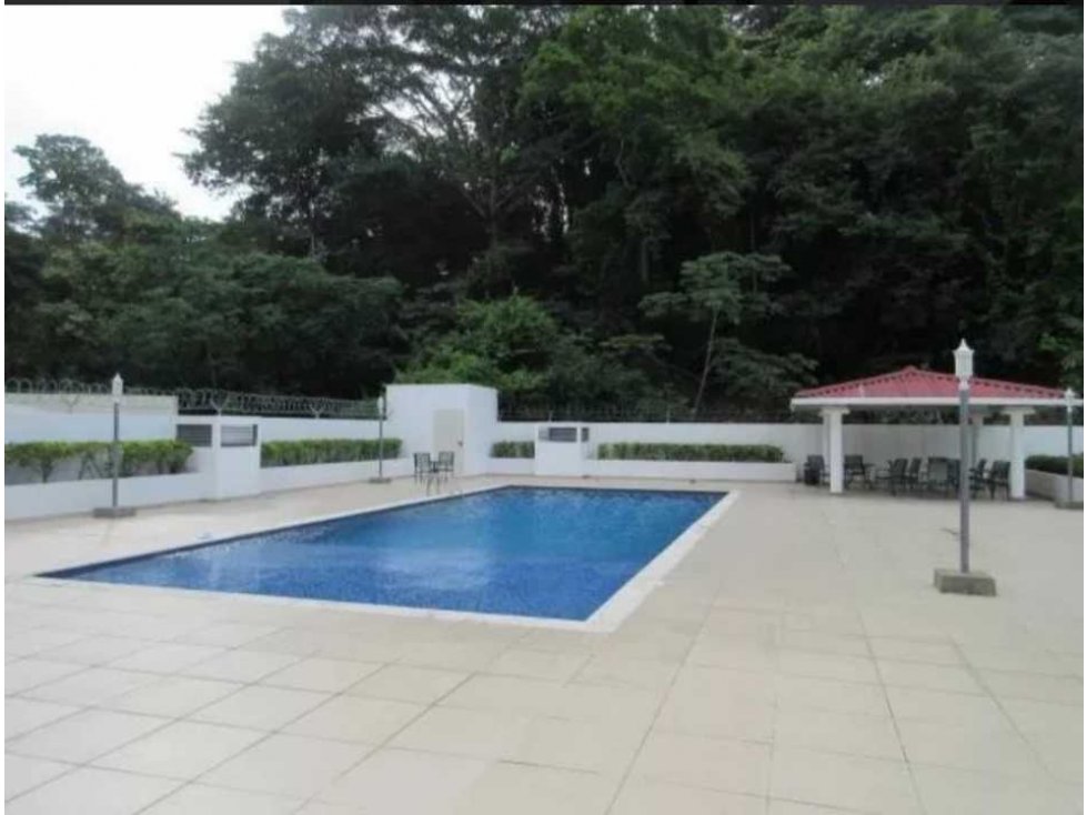 VENTA APARTAMENTO PH URBIS TOWER 3REC 2B