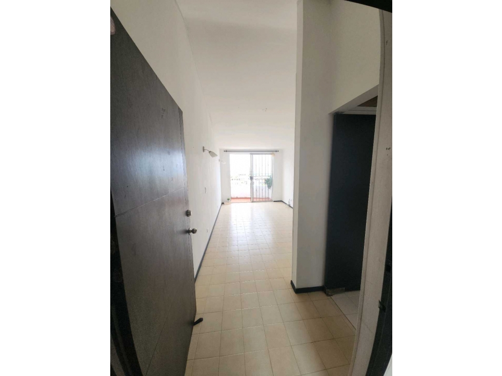 VENTA APARTAMENTO PISO 5 ALTOS DEL MADRIGAL MELENDEZ SUR CALI (JH) — foto 2