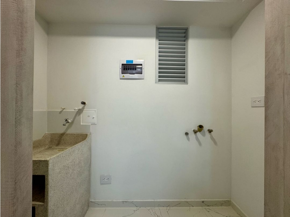 VENTA APARTAMENTO PISO 8 CONJUNTO CERRADO CERCA A UNICENTRO PEREIRA — foto 5