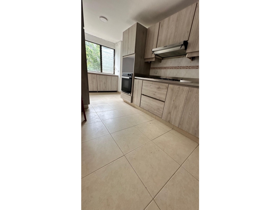 Venta Apartamento para remodelar en la inferior / Poblado