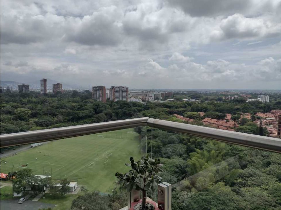 VENTA / ALQUILER APARTAMENTO DECIMO PISO CIUDAD JARDIN — foto 6