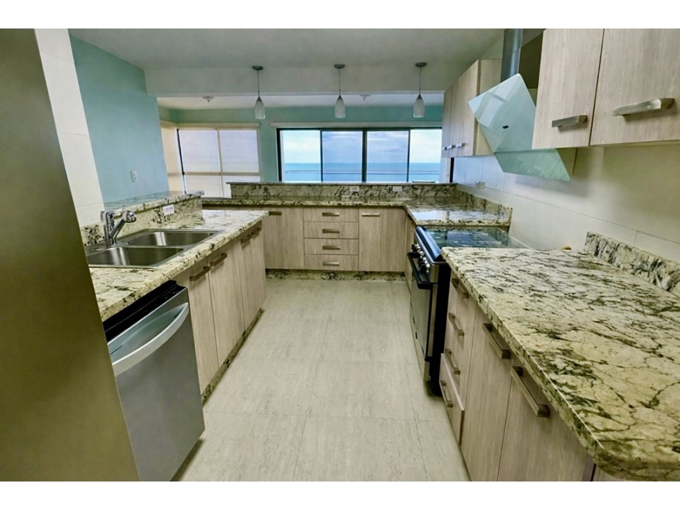 VENTA APARTAMENTO PLAYA MALIBÚ CON VISTA AL MAR PH BILTMORE CV — foto 6