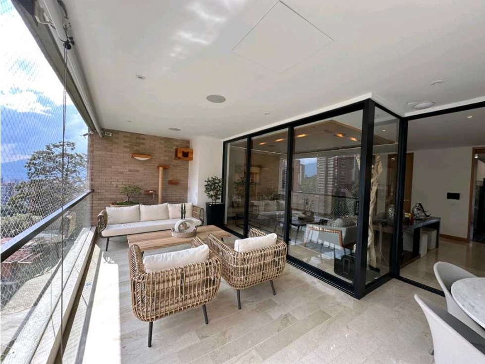 Venta apartamento Poblado Almendros de la Calera