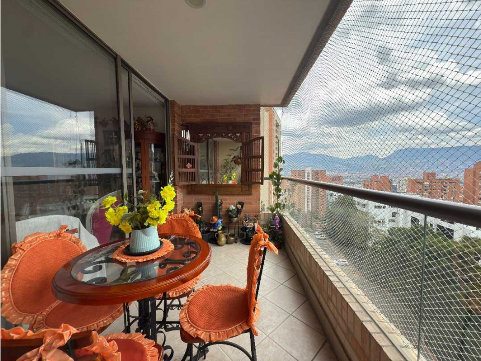 Venta Apartamento Poblado Balsos — foto 2