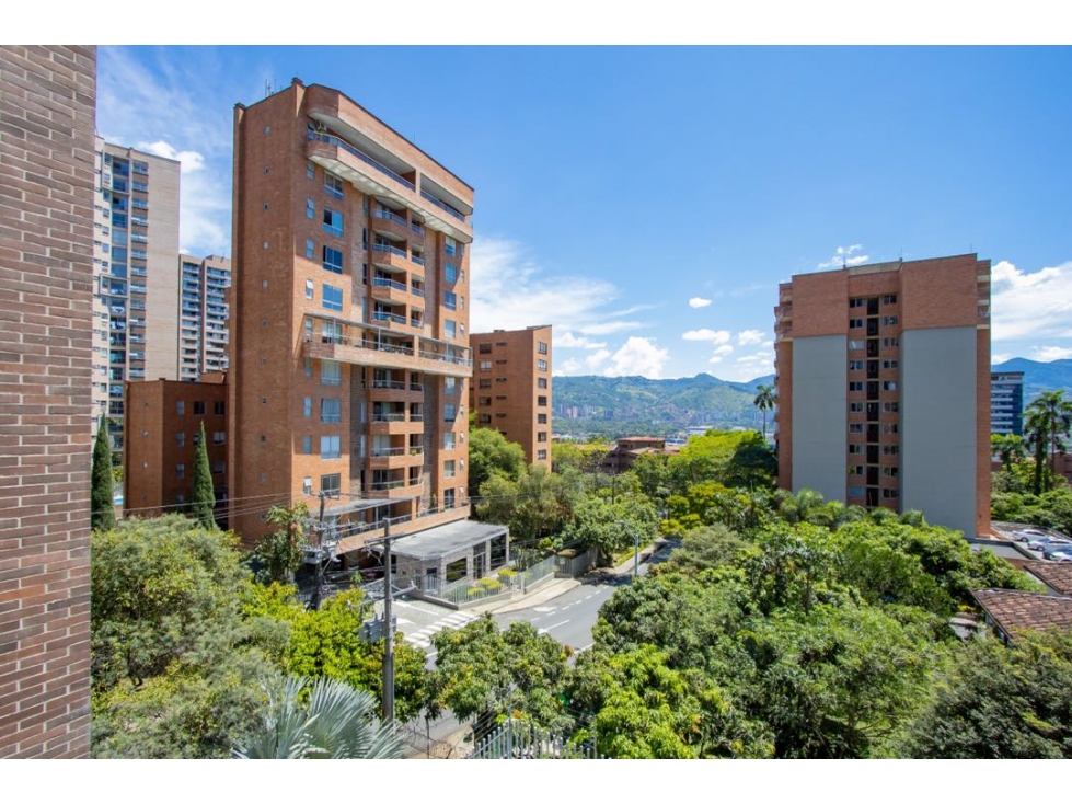 Venta Apartamento Poblado Castropol Unidad completa — foto 3