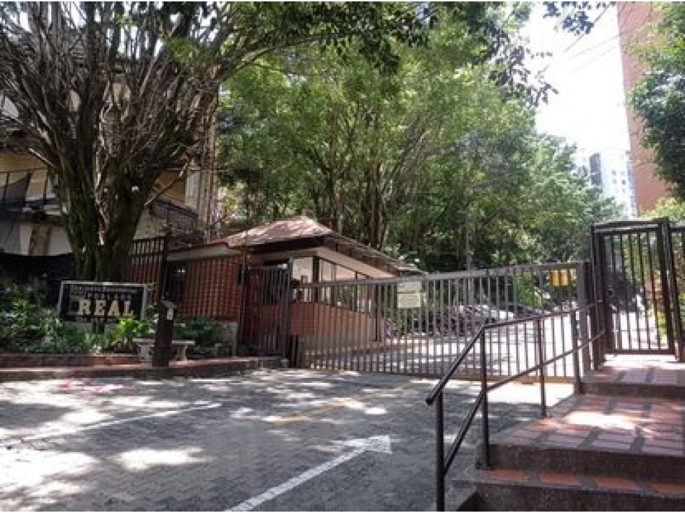 Venta apartamento POBLADO Castropol cerca a la zona industrial